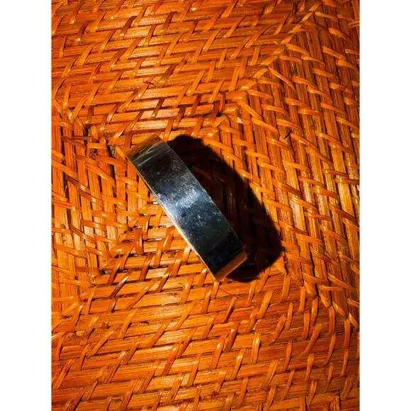 Tory Burch Silver Hinged Cuff Bracelet Logo Cutout Bangle - Picture 6 of 8